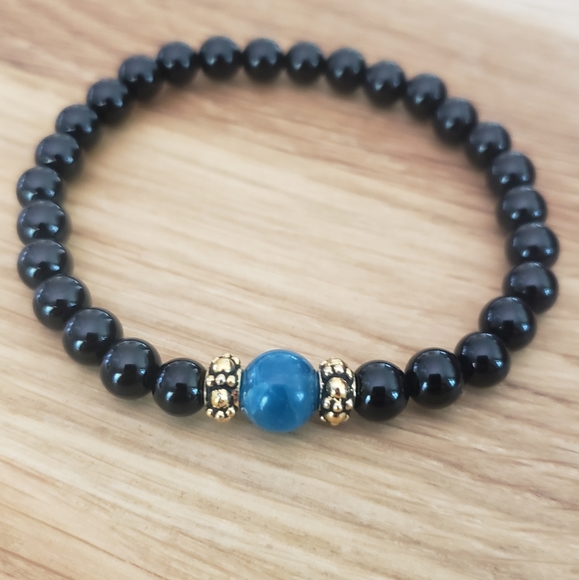 Hand Crafted Jewelry - Handcrafted Apatite & Black Onyx Beads Bracelet